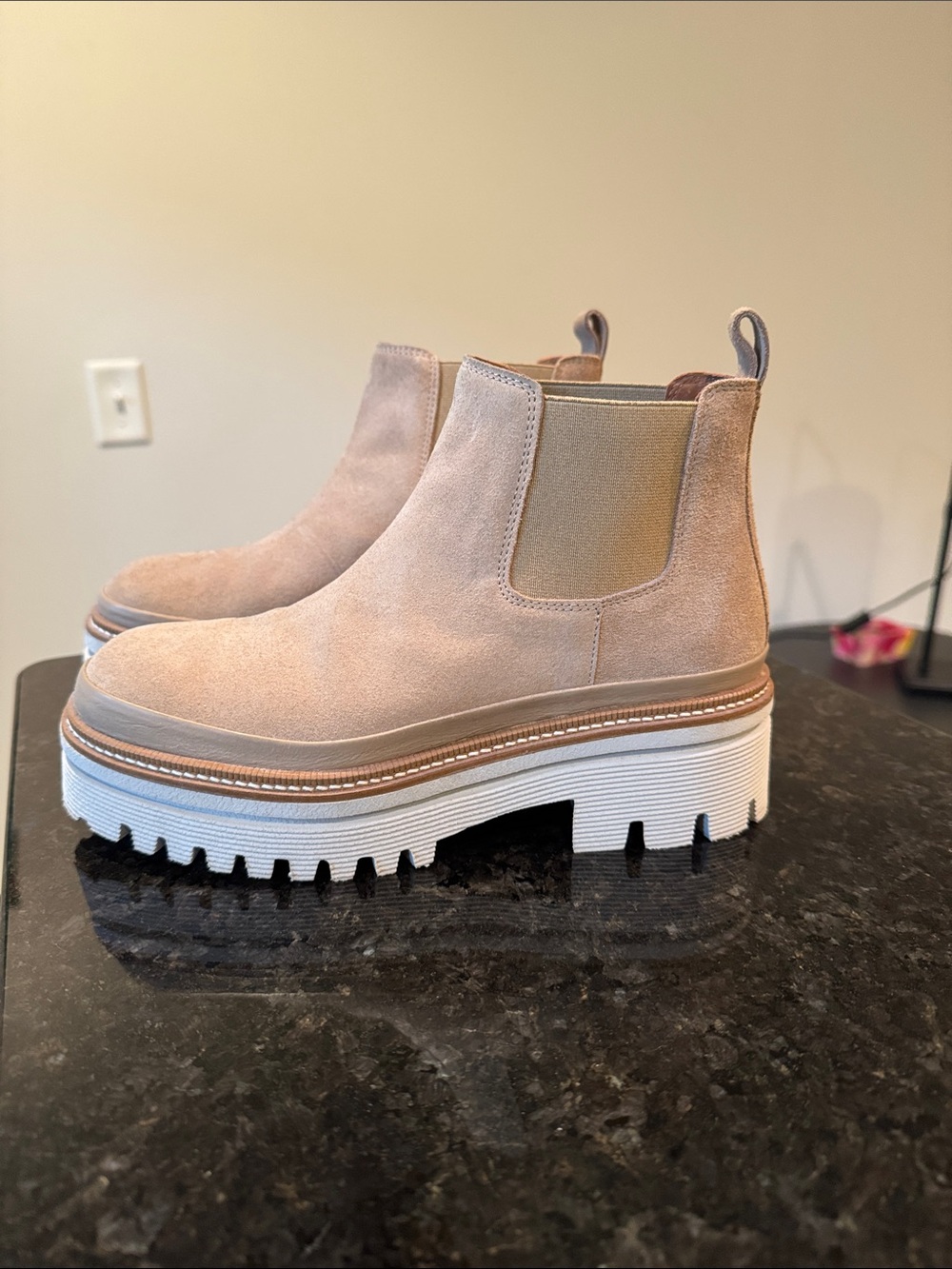 La CANADIENNE Beige Suede Lug Platform Chelsea Boots